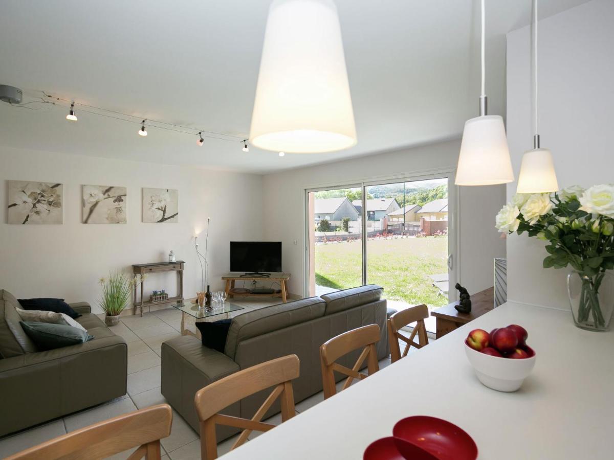 Luxurious With Jacuzzi In Villa *